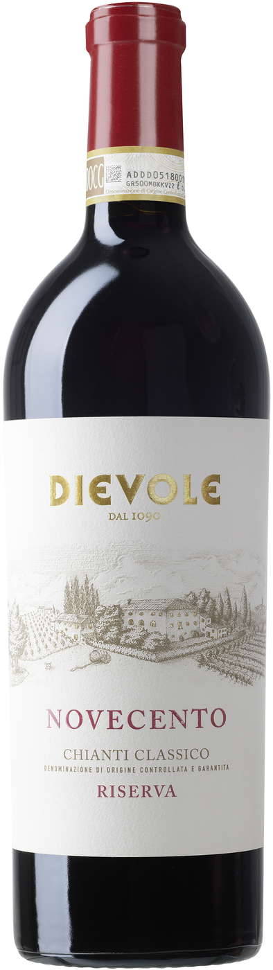 Flaskan är mörk med röd kapsel och en krämvit etikett med guldtexten Dievole och Dal 1090, en skiss av en gård bland vingårdar, Novecento och Riserva i rött samt Chianti Classico i grått. Novecento Chianti Classico Riserva Dievole, flaska. Flaskan är mörk med röd kapsel och en krämvit etikett med guldtexten Dievole och Dal 1090, en skiss av en gård bland vingårdar, Novecento och Riserva i rött samt Chianti Classico i grått.