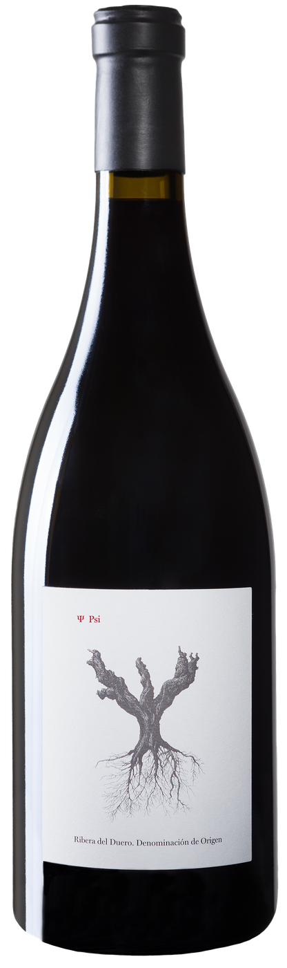Flaskan är mörk med svart kapsel och en vit etikett med ett grått tryck av en gammal vinstock med rötter, texten Psi med den grekiska bokstaven i rött samt Ribera del Duero Denominación de Origen. Psi, flaska. Flaskan är mörk med svart kapsel och en vit etikett med ett grått tryck av en gammal vinstock med rötter, texten Psi med den grekiska bokstaven i rött samt Ribera del Duero Denominación de Origen.